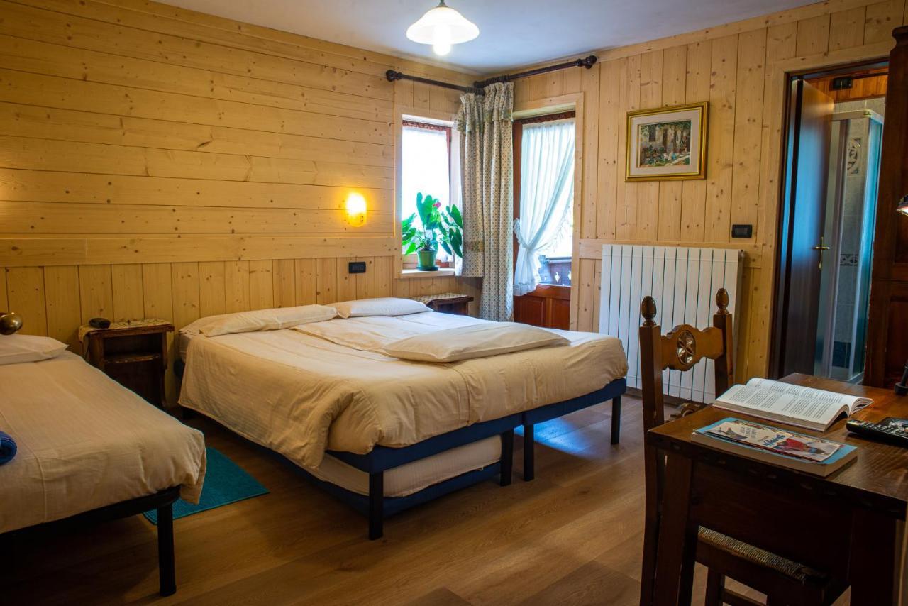 Hotel Santa San Champoluc Exterior foto