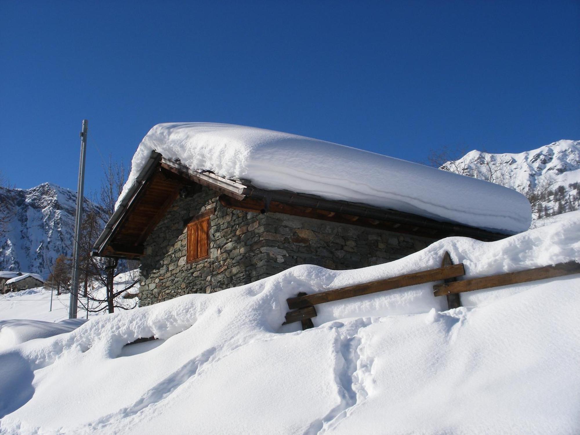 Hotel Santa San Champoluc Exterior foto