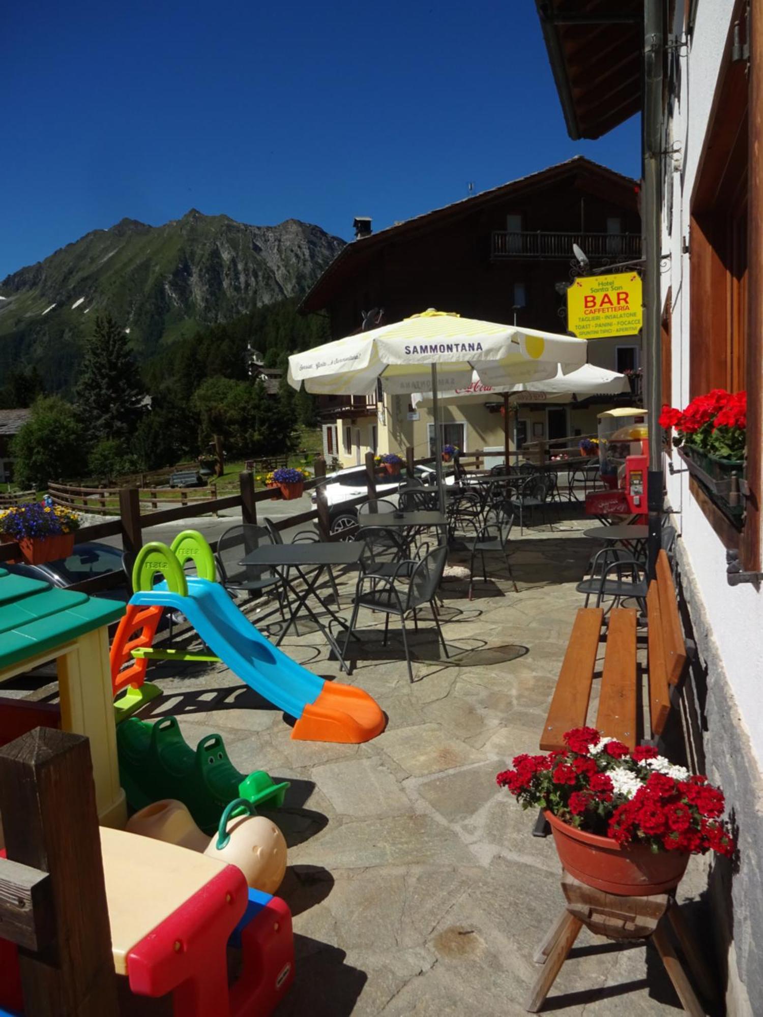 Hotel Santa San Champoluc Exterior foto